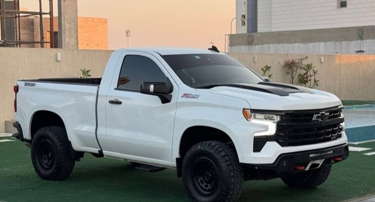 Chevrolet Silverado trail boss coupe 2022 coupe
