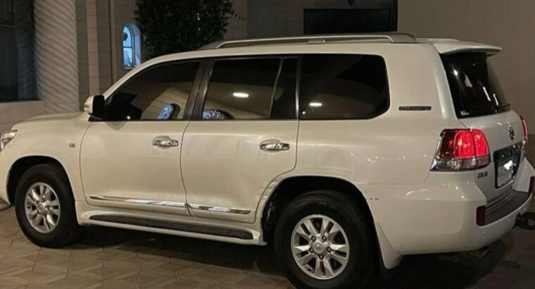 Toyota Land cruiser GXR 2011 Gcc