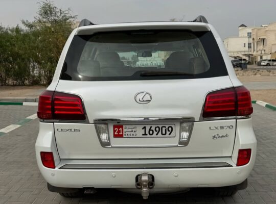 Lexus LX570 2009 Gcc in good condition