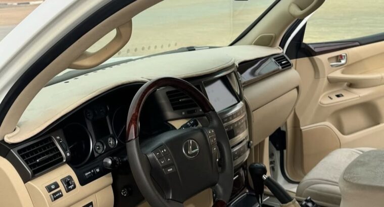 Lexus LX570 2009 Gcc in good condition