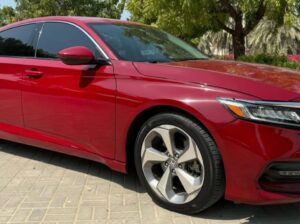Honda Accord 2.0 full option 2018 Gcc