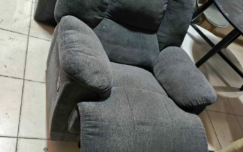 Single Recliner sofa For Sale