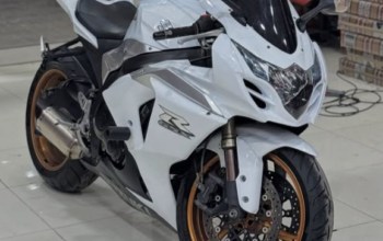 Suzuki GSXR1000 2009 in good condition for sale