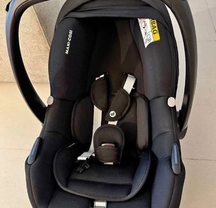 Maxi cosi newborn car seat for sale