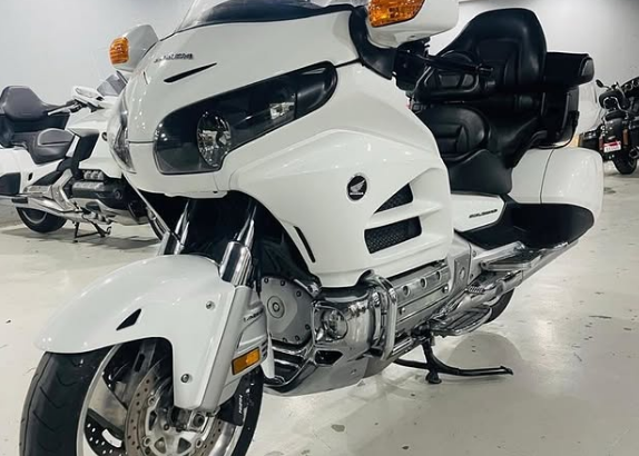 Honda gl 1800 2014 Imported in good condition for