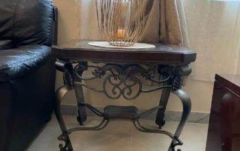 2 Side Tables Mahogany Hardwood For Sale