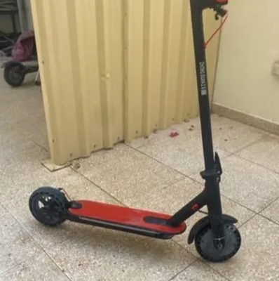 سكوتر نظيف وجديد للبيع