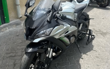 Kawasaki ZX1OR 2018 In excellent condition for sal