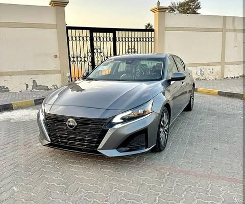 Nissan altima Sv 2023 USA imported