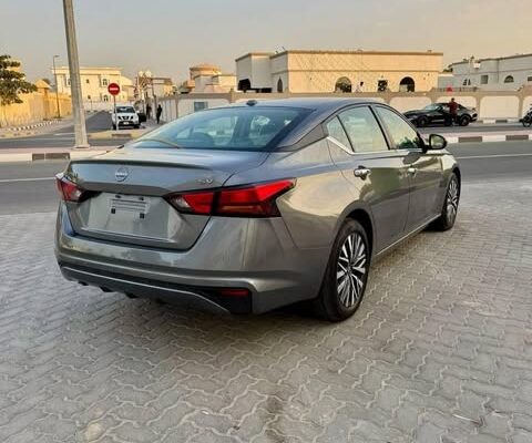 Nissan altima Sv 2023 USA imported