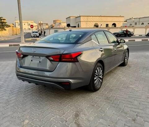 Nissan altima Sv 2023 USA imported
