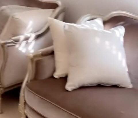 للبيع مجلس فخم جديد من هوم آر أص