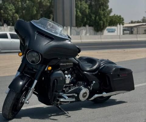 Harley-Davidson Street Glide CVO 2017 For Sale