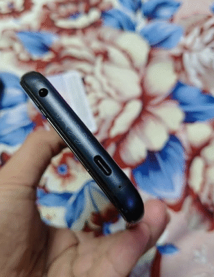 Asus ROG 6 16/512 For Sale