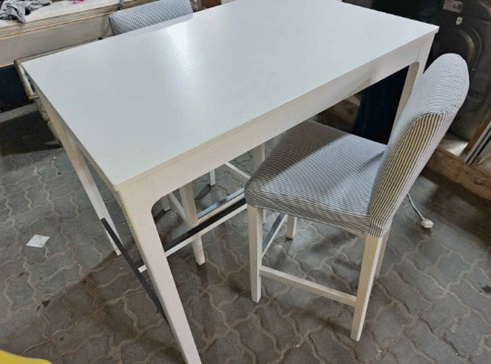 Bar table with 2 chairs For Sale