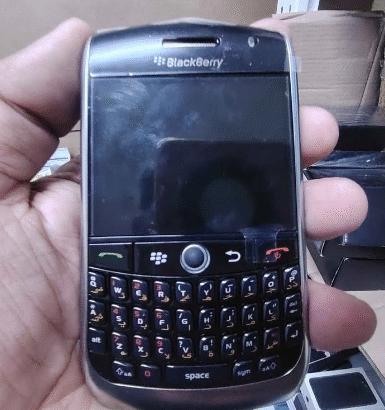 Blackberry 8900 Arabic version For Sale