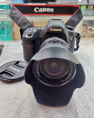 Canon 5D Mark III For Sale