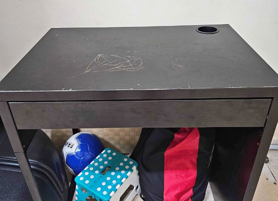 Small IKEA Computer Table For Sale