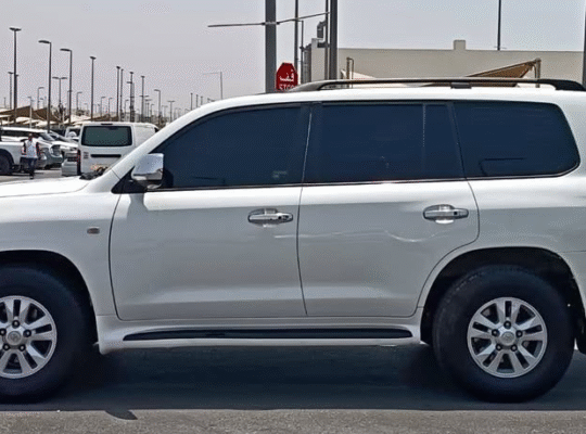 Toyota Land Cruiser vxr v8 2009 in good condition