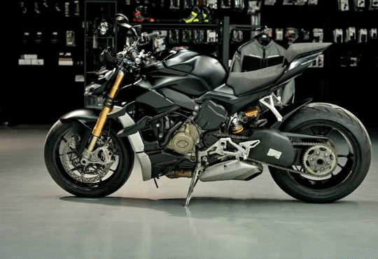 Ducati street fighter v4s 2021 for sale