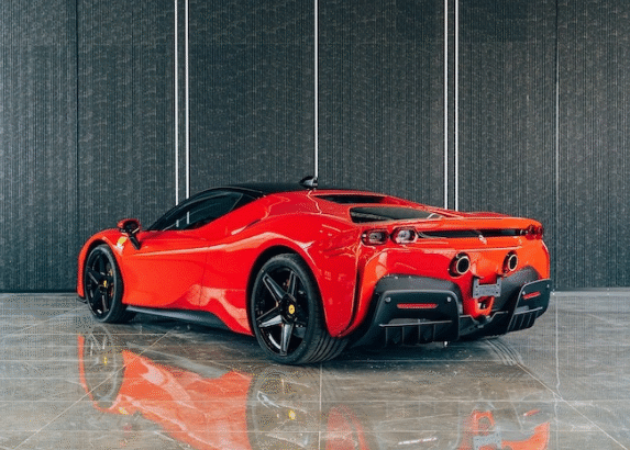 Ferrari sf90 stradale 2021 In excellent condition