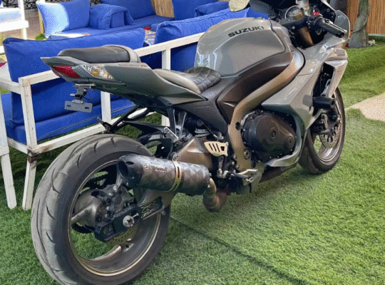 Suzuki GSX-R1000 (2010) import for sale