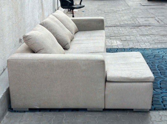 L shape sofa in good condition for sale
