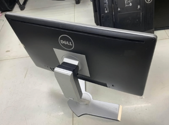 LED monitor 22” dell hydraulic rotatable For Sale