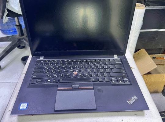 T460s lenovo. I5 6th generation 8gb ram 256gb ssd