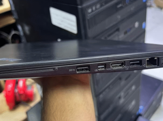 T460s lenovo. I5 6th generation 8gb ram 256gb ssd