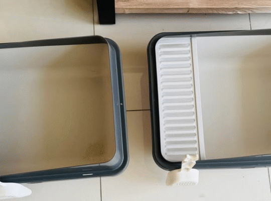 Litter boxes XL size semi covered anti splash for