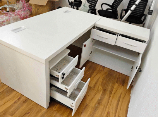Manager Table L Shape For Sale