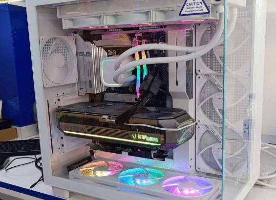 Gaming PC Ryzen 7 9800 X3D 8Core For Sale