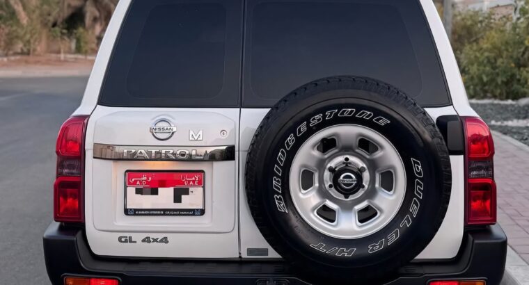 Nissan patrol safari GL 2015 Gcc