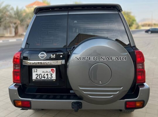 Nissan patrol super safari 2022 Gcc full option