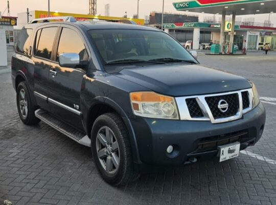Nissan Armada LE 2014 Gcc for sale