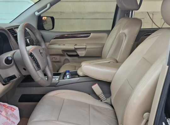 Nissan Armada LE 2014 Gcc for sale