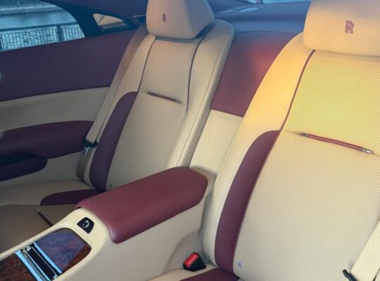 Rolls Royce wraith 2017 Gcc full option