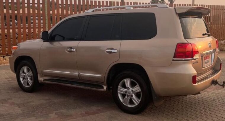 Toyota Land cruiser GXR 2015 Gcc for sale