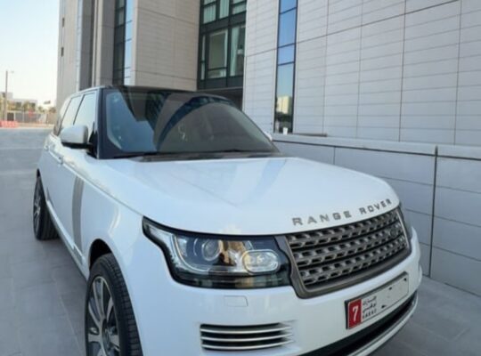 Range Rover vouge SE 2014 Gcc