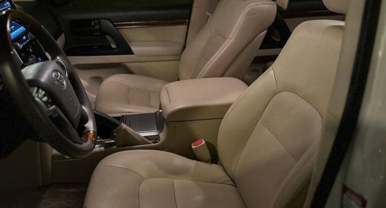 Toyota Land cruiser GXR 2016 Gcc