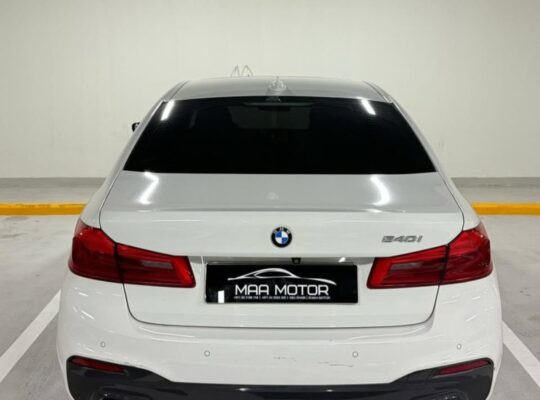 Bmw 540i full option 2017 Gcc