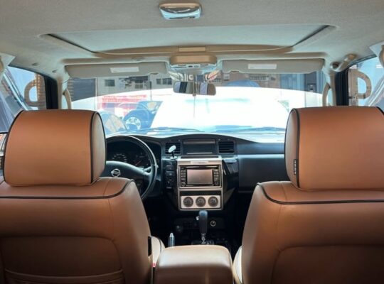 Nissan patrol Super safari 2020 full option Gcc
