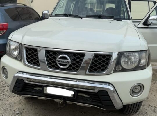Nissan patrol safari ( falcon) Edition 2019 Gcc