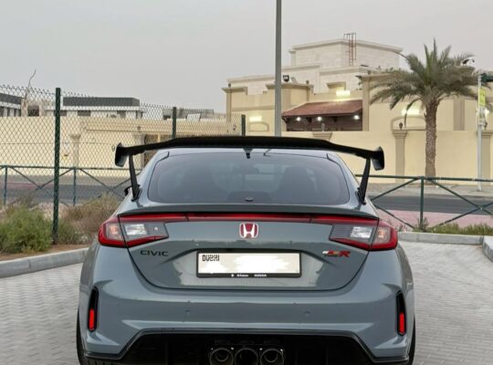 Honda Civic Type R 2023 fully loaded