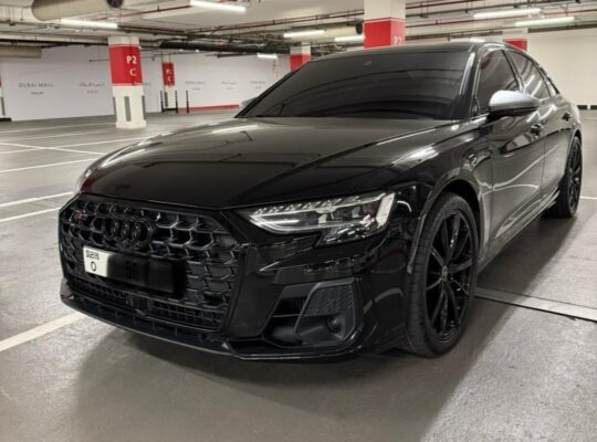 Audi S8 full option 2022 Gcc