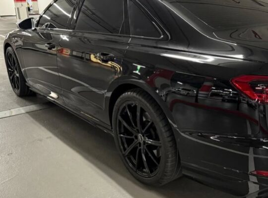 Audi S8 full option 2022 Gcc