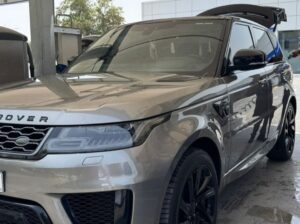 Range Rover sport SE 2018 Gcc full option