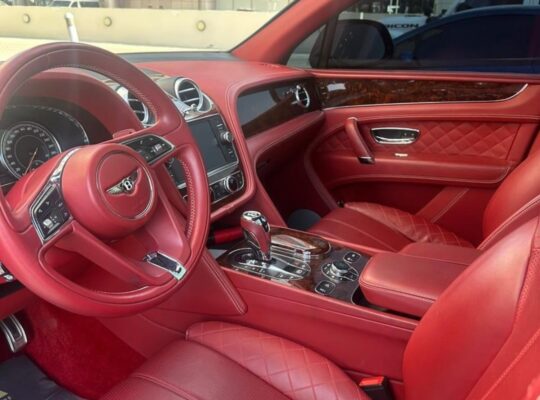 Bentley Bentayga Special Edition 2017 Gcc