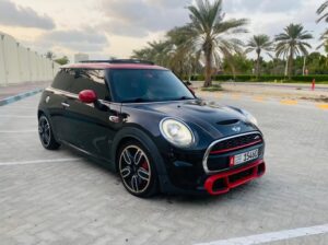 Mini Cooper S JCW 2018 Gcc for sale